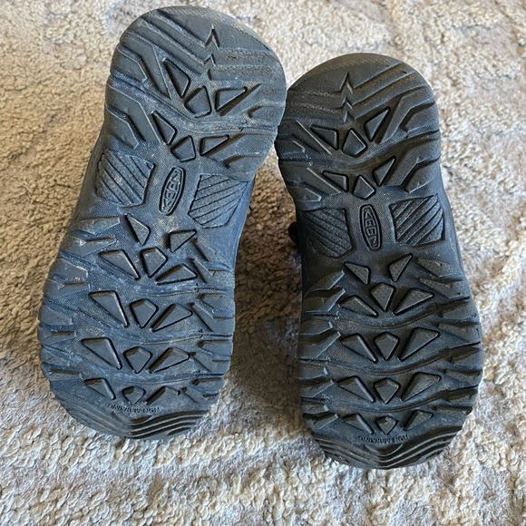 KEEN Little Kids' Targhee Waterproof Boots - Picture 4 of 6